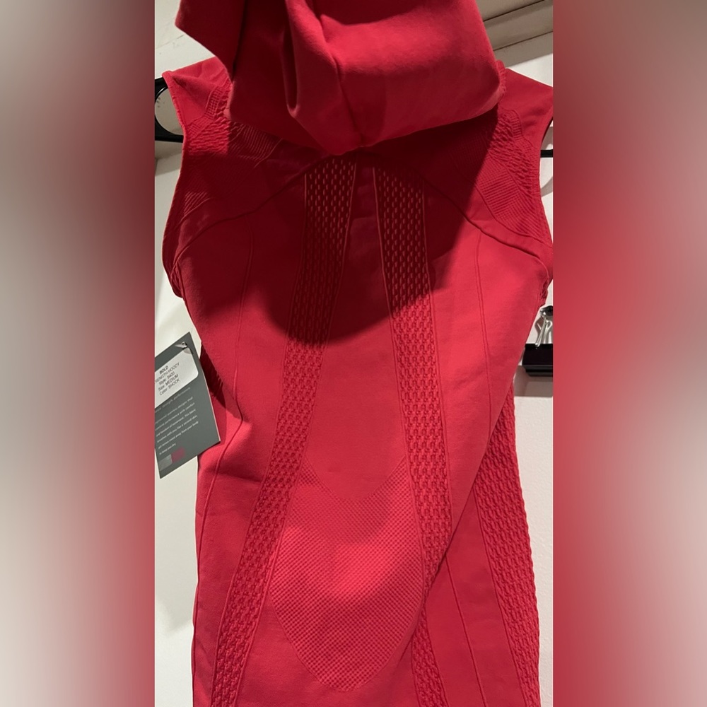 NUX bold strength Hoodie - Picture 2 of 4